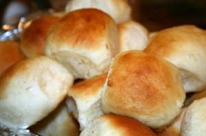Dinner Rolls Recipe - Picture taken by MMBR. 2007-2008 Copyright. All rights reserved.